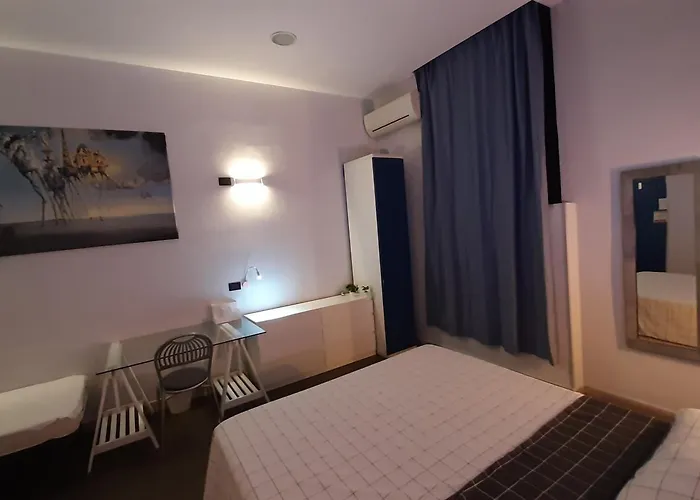 Youth Station Hostel Roma